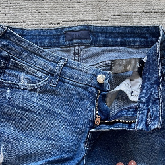 Beautiful blue jeans in size 25 by Koral, great quality denim. Stretch - Picture 2 of 3